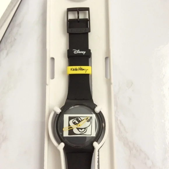 Swatch Watch/MICKEY BLANC SUR NOIR